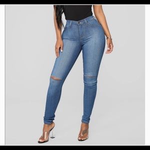 Fashionnova Canopy Jeans size 11